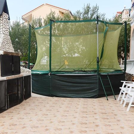 Apartments Villa Dolmar Vodice Exterior photo